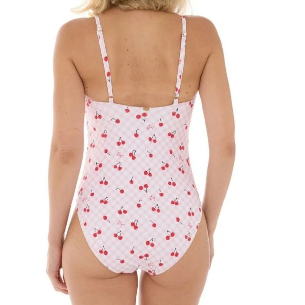 Betsey Johnson betsey johnson